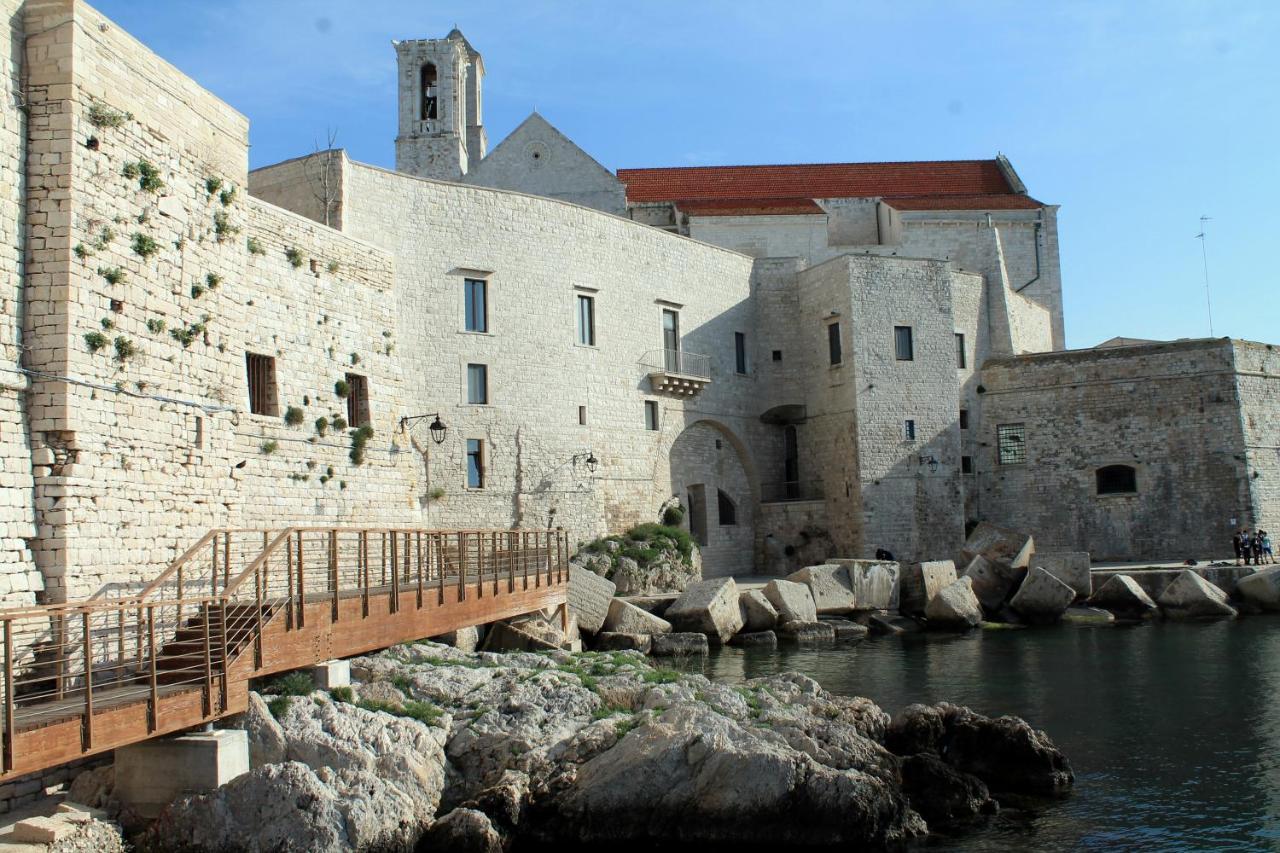 Ferienwohnung Giovinazzo Historic Apulia Old Town Stone House With Private Patio Exterior foto