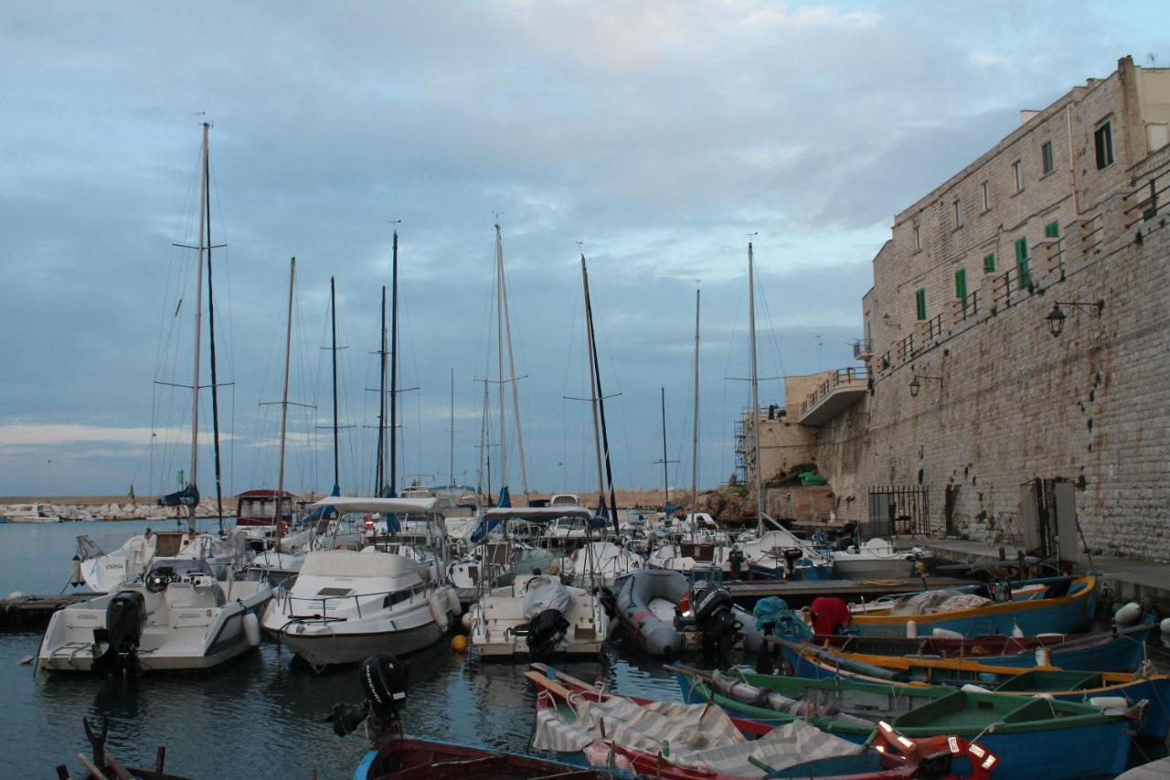 Ferienwohnung Giovinazzo Historic Apulia Old Town Stone House With Private Patio Exterior foto