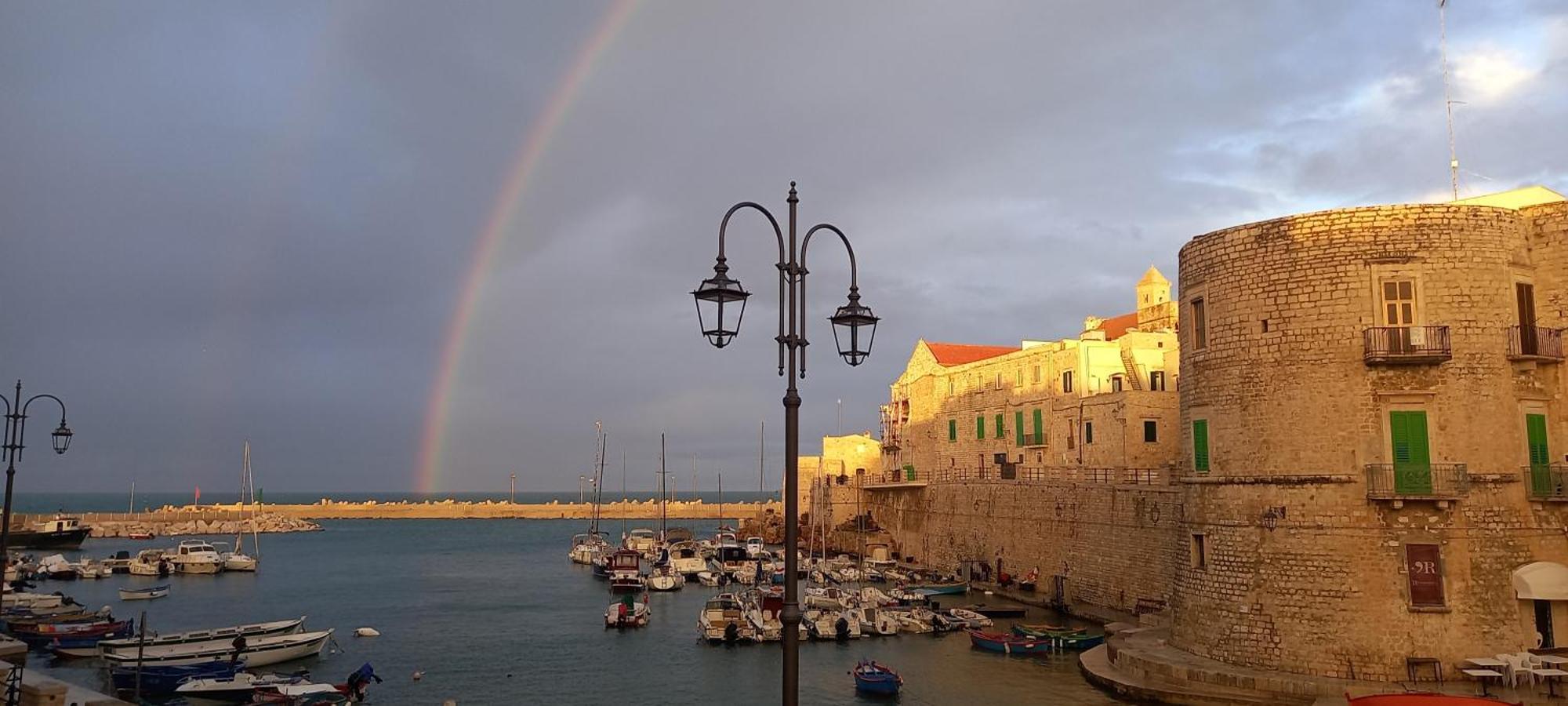 Ferienwohnung Giovinazzo Historic Apulia Old Town Stone House With Private Patio Exterior foto